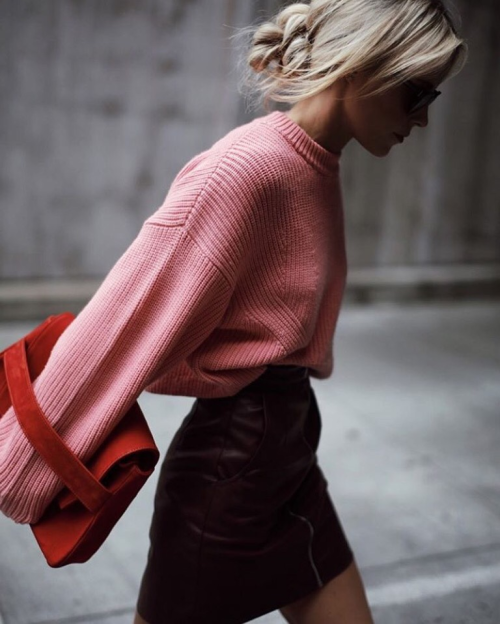 Streetstyle tricô em millennial pink